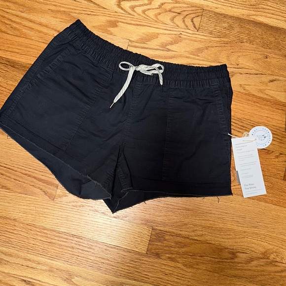 Vuori Pants - SOLD ~ Vuori shorts